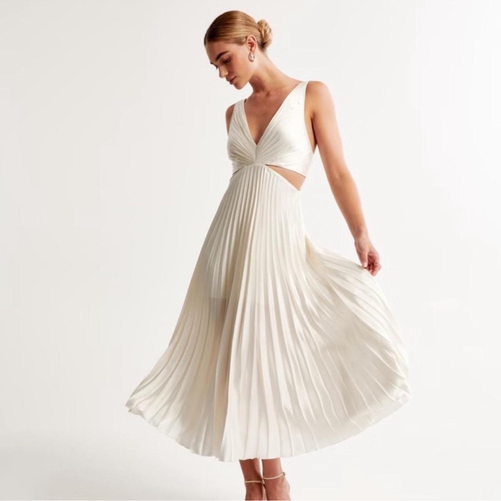 Abercrombie & Fitch Cream Pleated Midi Dress